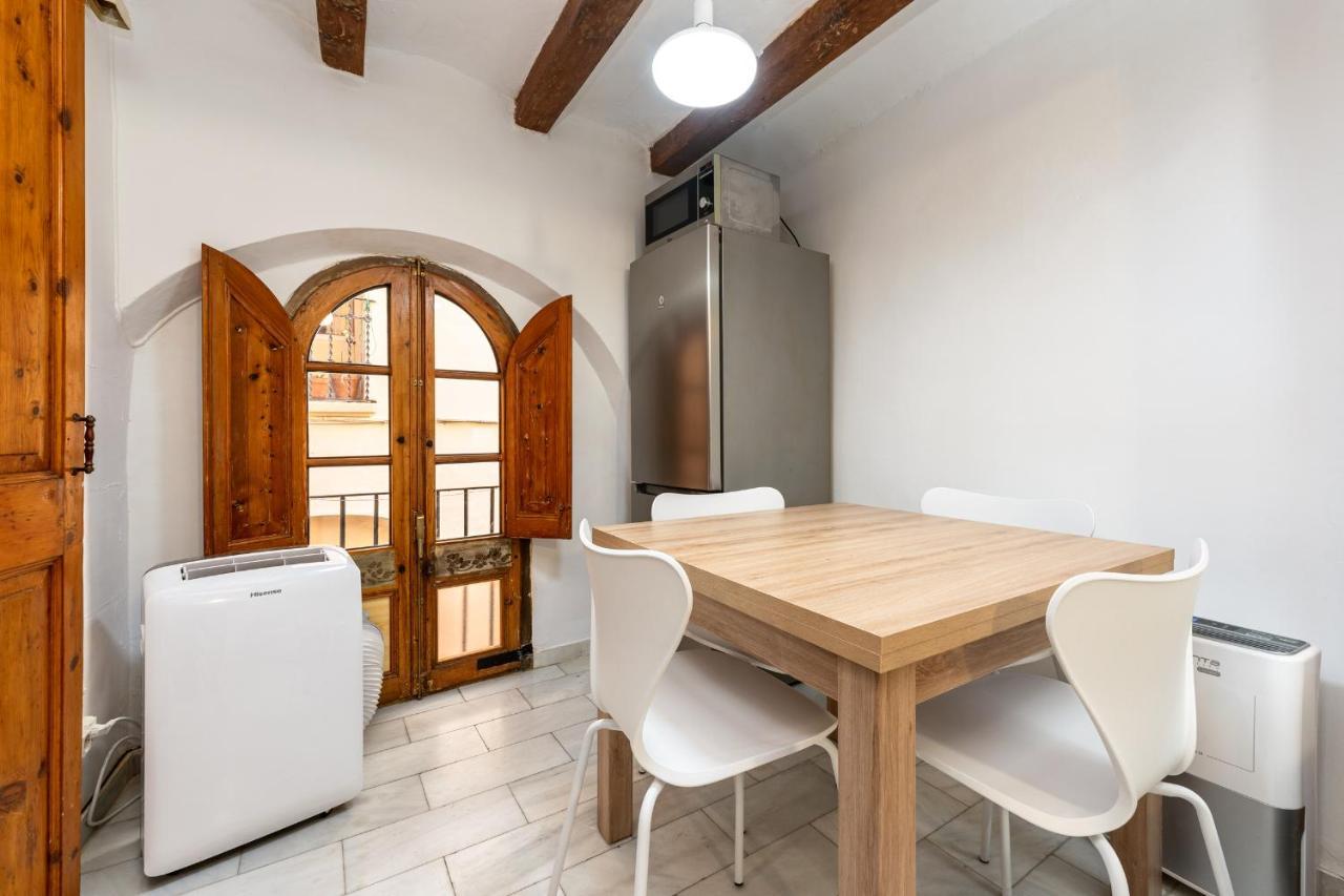 Hauzify I Domus Tarragona Apartment Exterior photo