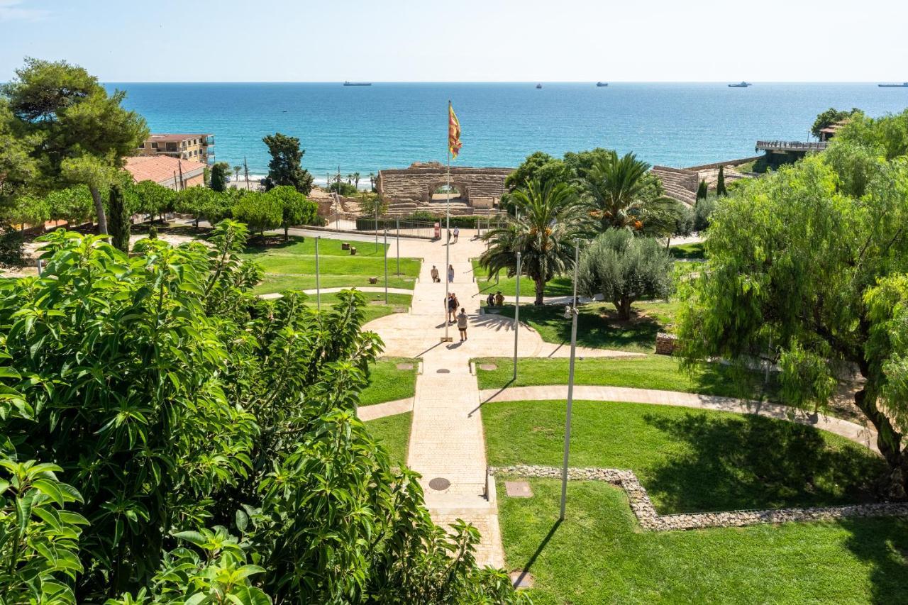 Hauzify I Domus Tarragona Apartment Exterior photo